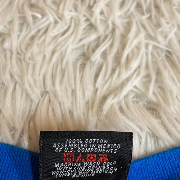 Undefeated Graphic Tee - Large - Picture 6 of 6